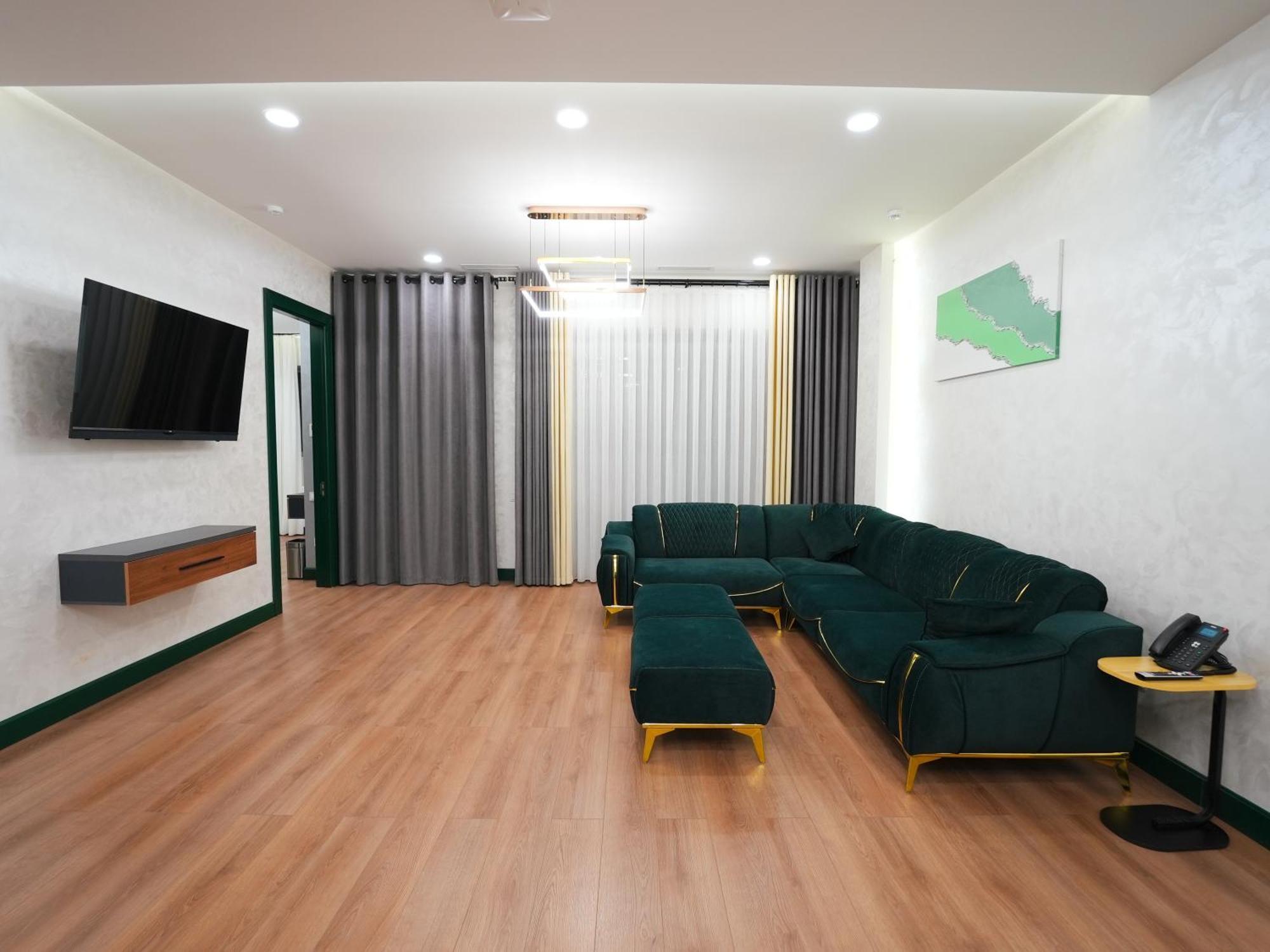 Avant Hotel Tashkent Pool&Spa מראה חיצוני תמונה