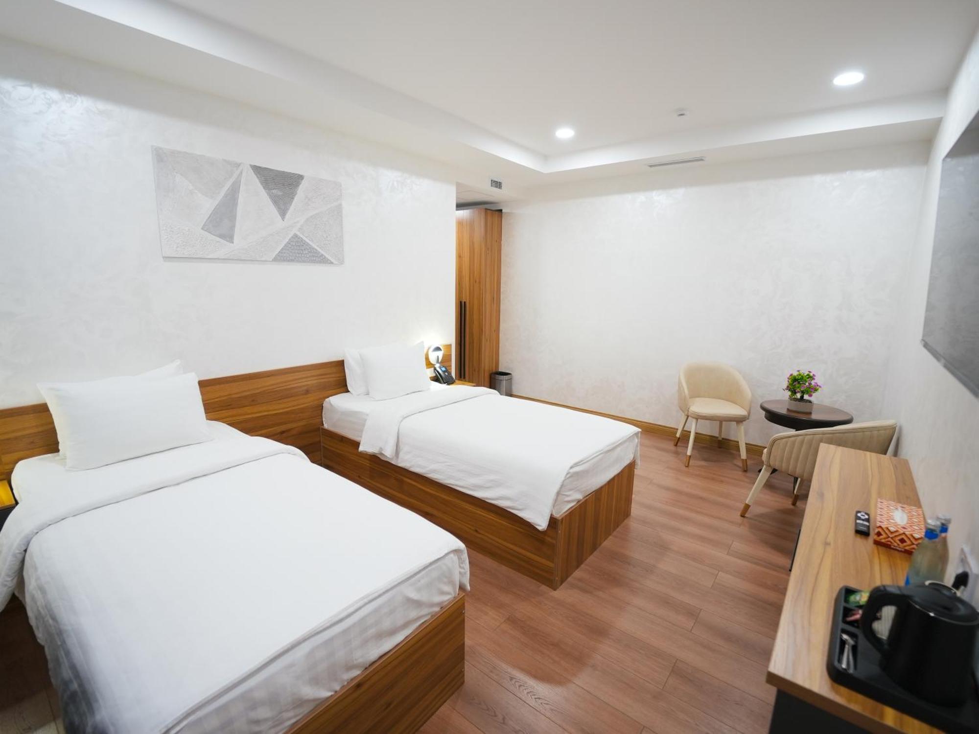 Avant Hotel Tashkent Pool&Spa מראה חיצוני תמונה